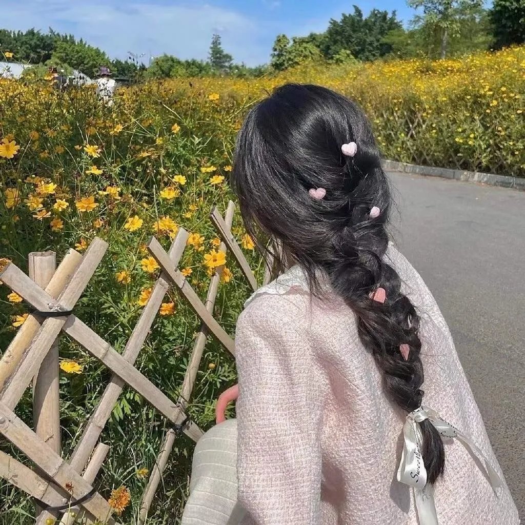 邻家小侦探